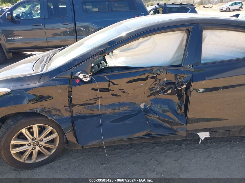 2014 Hyundai Elantra Se VIN: 5NPDH4AE5EH543141 Lot: 39585428