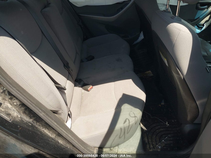 2014 Hyundai Elantra Se VIN: 5NPDH4AE5EH543141 Lot: 39585428