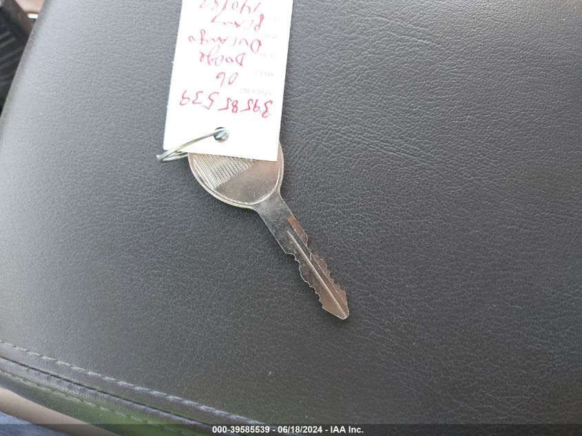 2006 Dodge Durango Sxt VIN: 1D4HD38K16F140193 Lot: 39585539