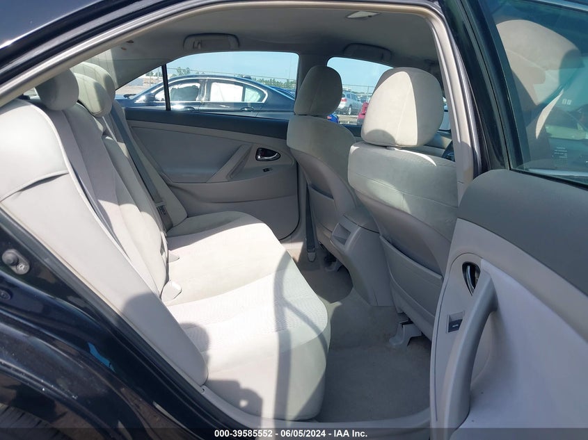 2010 Toyota Camry Le VIN: 4T1BF3EK8AU550913 Lot: 39585552