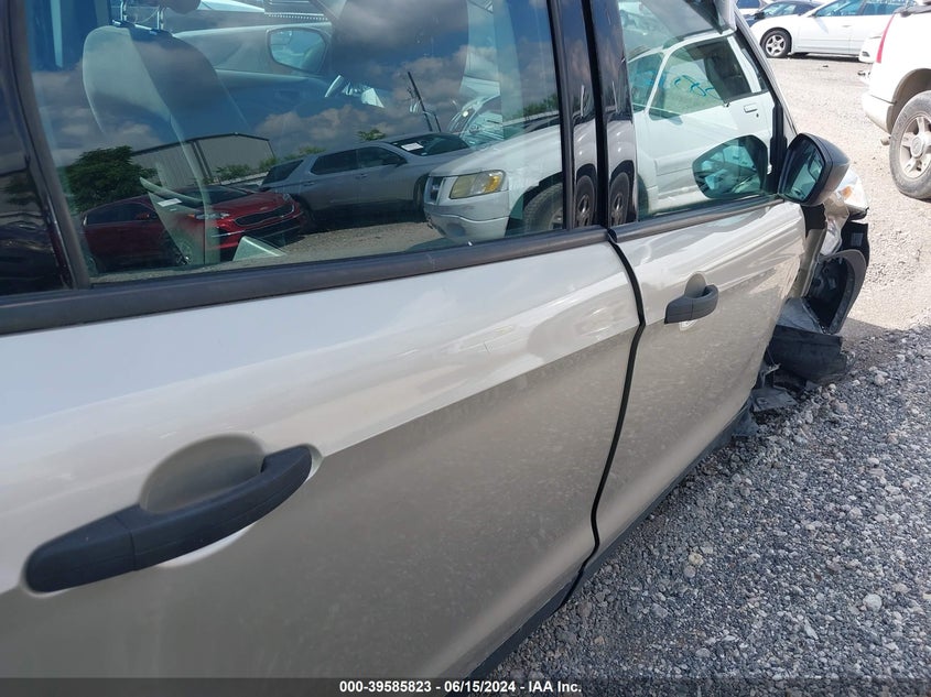 2017 Ford Escape S VIN: 1FMCU0F7XHUE02520 Lot: 39585823