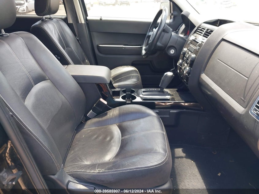 2008 Mazda Tribute S Grand Touring VIN: 4F2CZ96128KM18468 Lot: 39585907