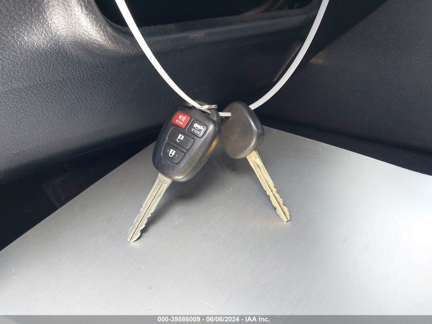 2012 Toyota Camry Se VIN: 4T1BF1FK2CU588465 Lot: 39586009