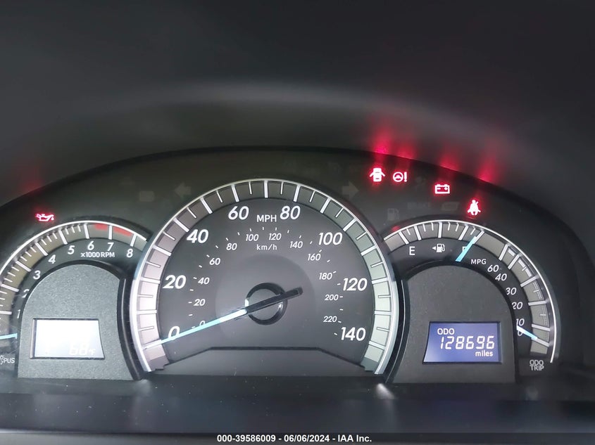 2012 Toyota Camry Se VIN: 4T1BF1FK2CU588465 Lot: 39586009