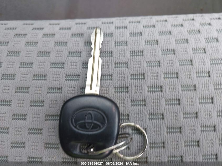 2010 Toyota Tundra Grade 5.7L V8 VIN: 5TFEY5F1XAX090066 Lot: 39586027