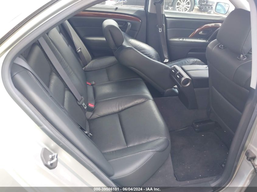 2005 Acura Rl 3.5 VIN: JH4KB16555C014993 Lot: 39586101