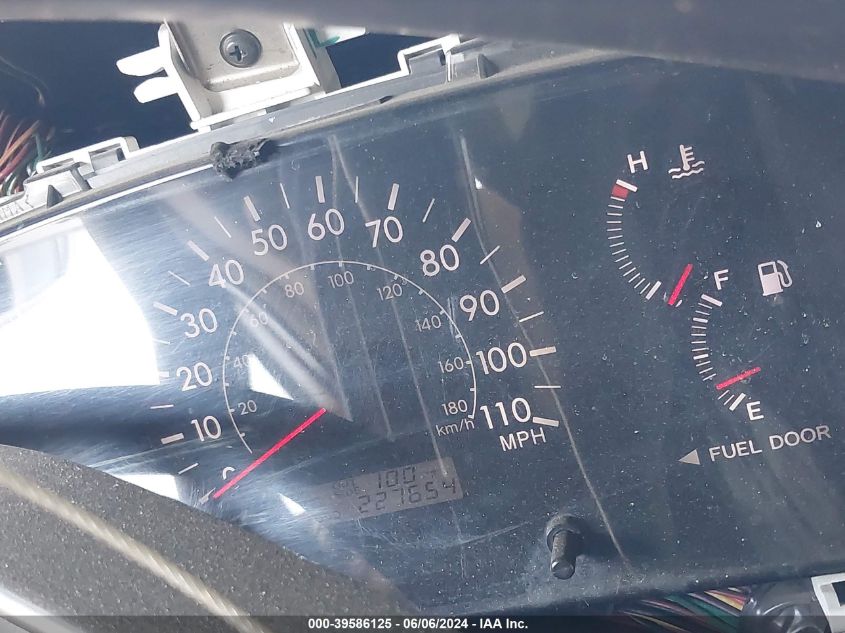 2005 Toyota Corolla Le VIN: 1NXBR32E15Z437431 Lot: 39586125