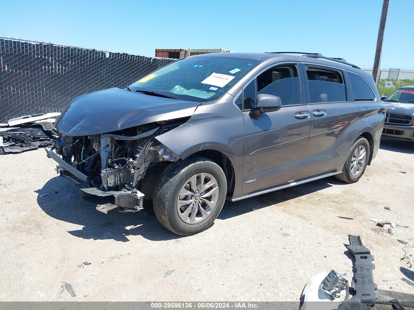 2021 TOYOTA SIENNA 2.5L I-4 DI, DOHC, V(VIN: 5TDYRKEC1MS065157