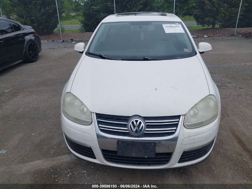 2009 Volkswagen Jetta Se/Sel VIN: 3VWRZ71K39M048721 Lot: 39586193