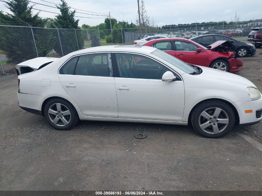 2009 Volkswagen Jetta Se/Sel VIN: 3VWRZ71K39M048721 Lot: 39586193