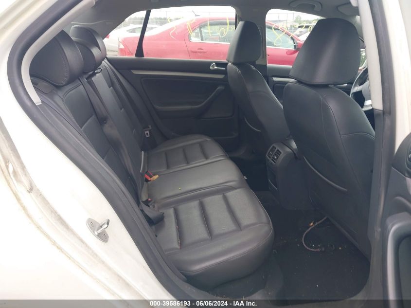 2009 Volkswagen Jetta Se/Sel VIN: 3VWRZ71K39M048721 Lot: 39586193