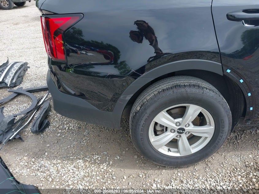 2023 Kia Sorento Lx VIN: 5XYRG4LC2PG190159 Lot: 39586203