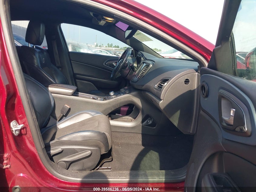 2015 CHRYSLER 200 S - 1C3CCCBB6FN634501