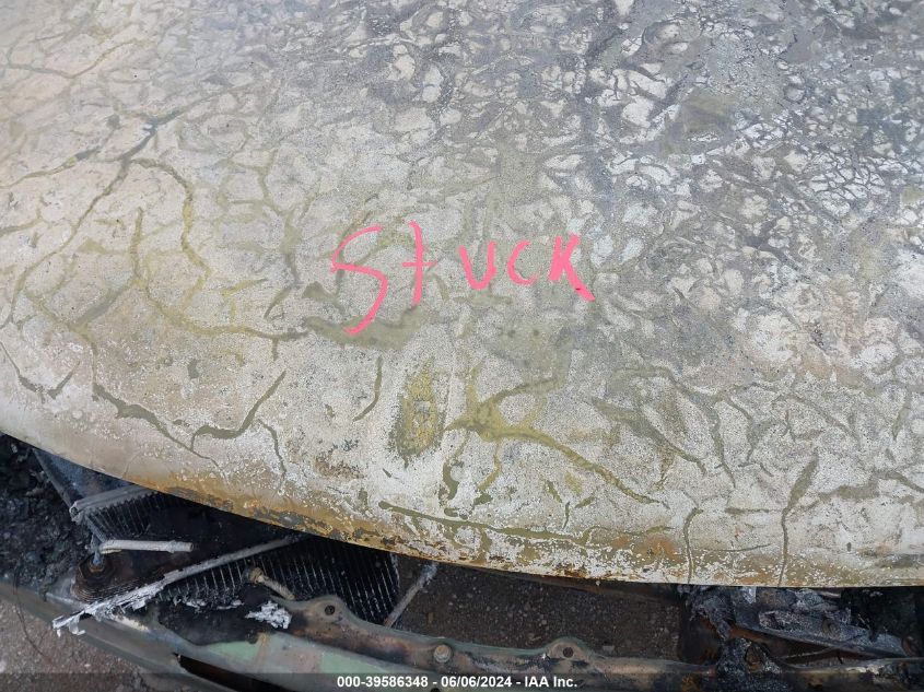 2003 Chevrolet Tahoe Lt VIN: 1GNEK13Z93R104249 Lot: 39586348