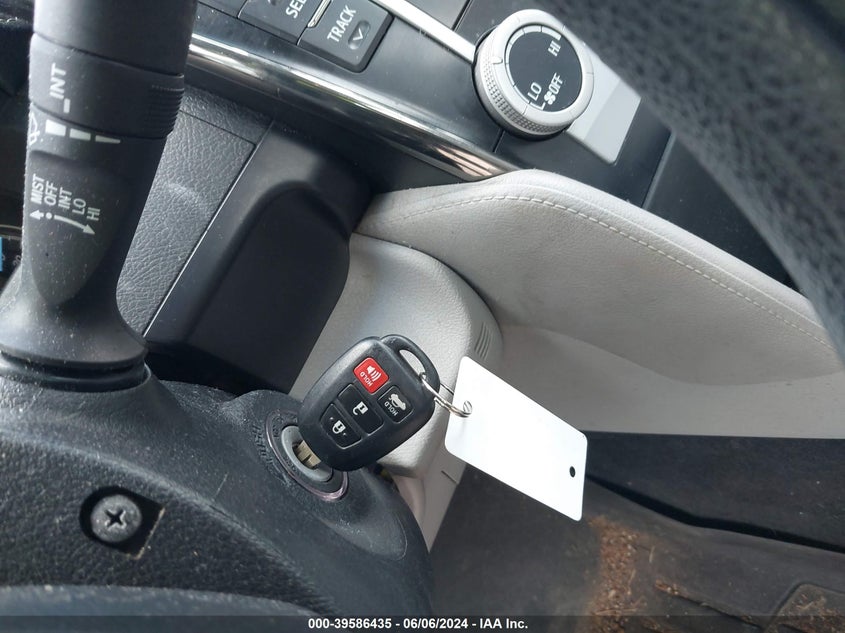 2012 Toyota Camry Le VIN: 4T1BF1FK8CU585554 Lot: 39586435