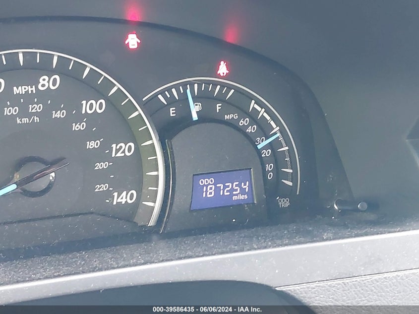 2012 Toyota Camry Le VIN: 4T1BF1FK8CU585554 Lot: 39586435