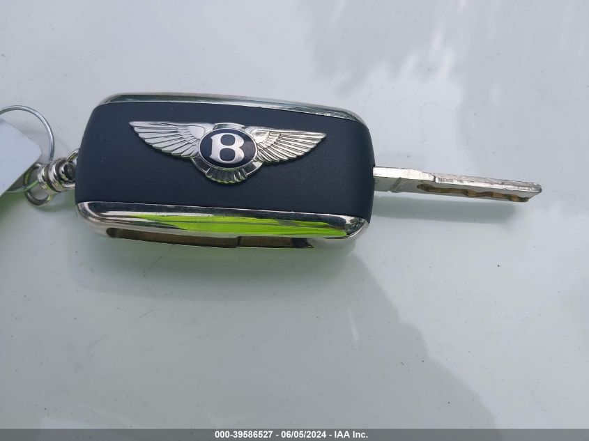 2014 Bentley Flying Spur VIN: SCBEC9ZA2EC090905 Lot: 39586527