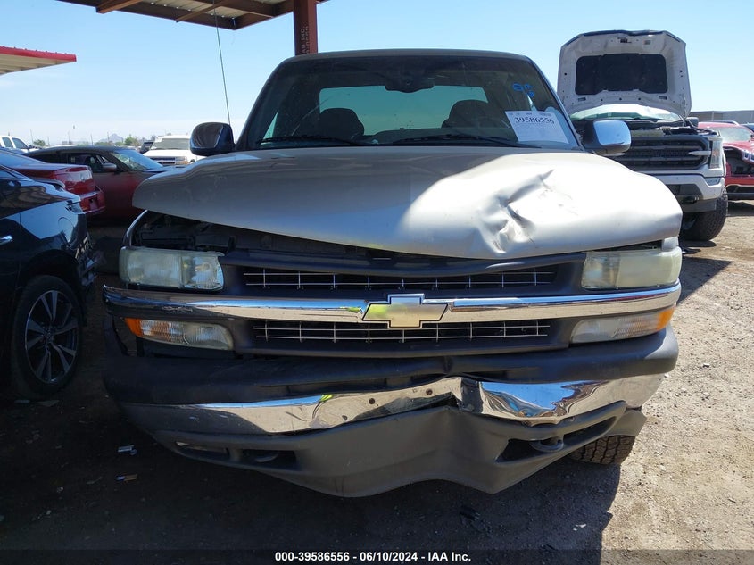 2002 Chevrolet Silverado 1500 Ls VIN: 1GCEK19T32E301998 Lot: 39586556