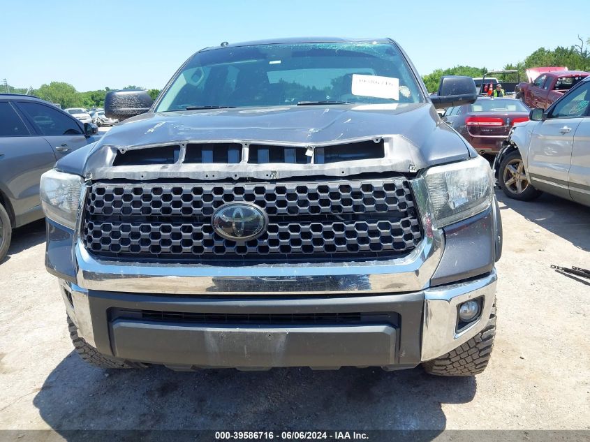 2018 Toyota Tundra Sr5 5.7L V8 VIN: 5TFDW5F17JX713418 Lot: 39586716