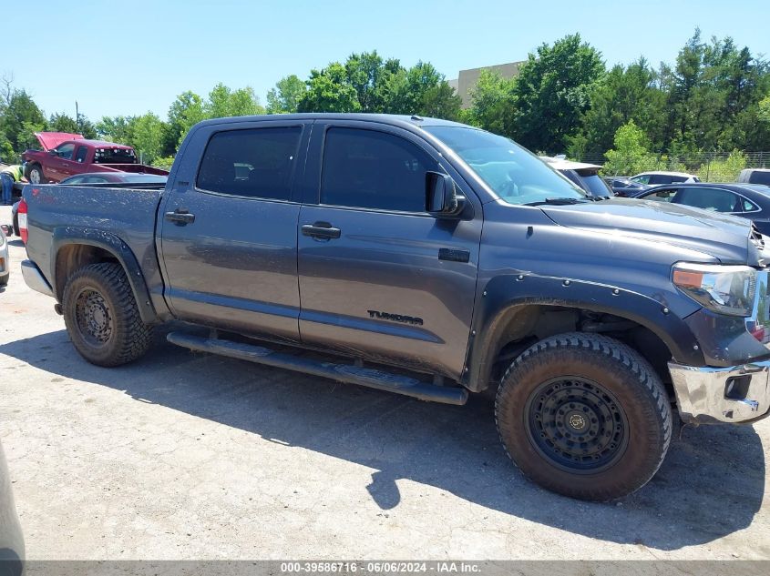 2018 Toyota Tundra Sr5 5.7L V8 VIN: 5TFDW5F17JX713418 Lot: 39586716