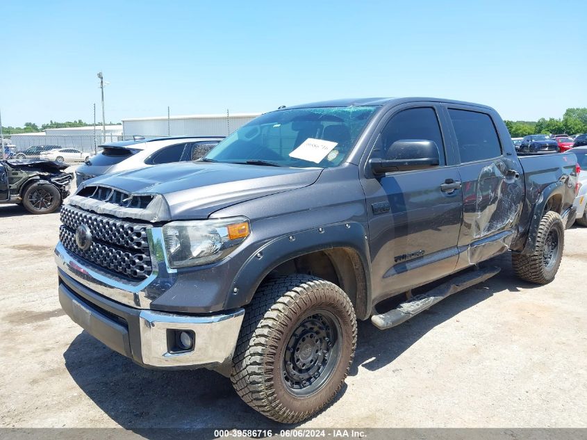 2018 Toyota Tundra Sr5 5.7L V8 VIN: 5TFDW5F17JX713418 Lot: 39586716
