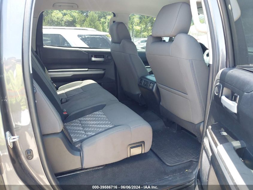 2018 Toyota Tundra Sr5 5.7L V8 VIN: 5TFDW5F17JX713418 Lot: 39586716