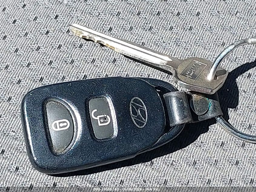 2009 Hyundai Tucson Gls VIN: KM8JM12B69U979487 Lot: 39586743