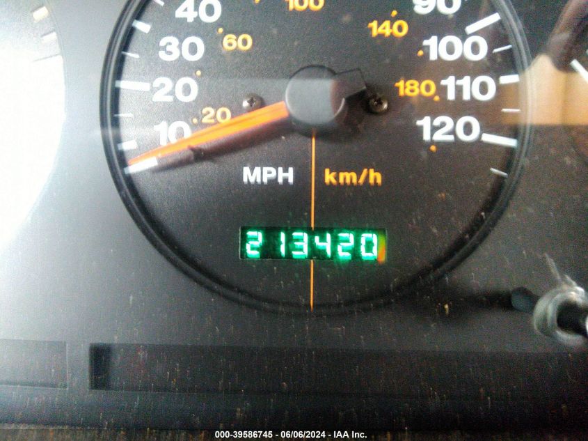 1996 Jeep Grand Cherokee Limited VIN: 1J4EZ78S6TC116973 Lot: 39586745