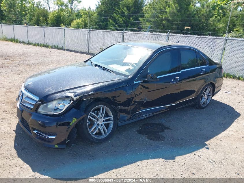 WDDGF8AB9DG075486 2013 Mercedes-Benz C 300 Luxury 4Matic/Sport 4Matic