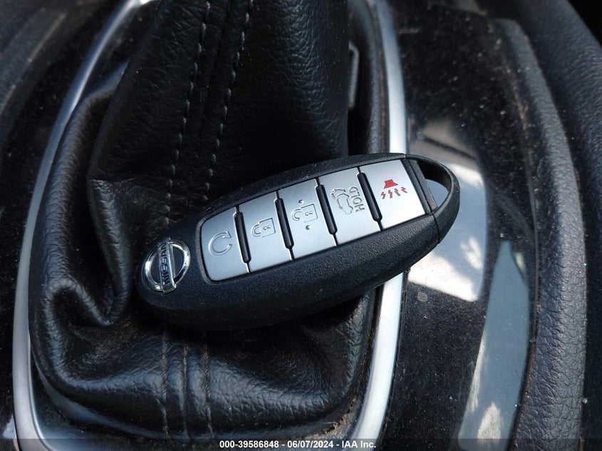 2018 Nissan Rogue Sv VIN: KNMAT2MT0JP589183 Lot: 39586848