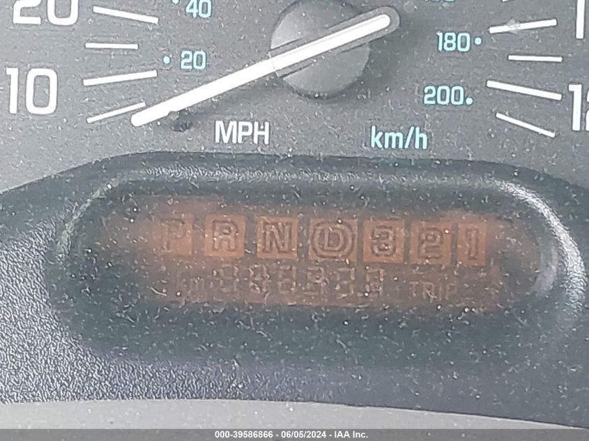 2000 Buick Century Custom VIN: 2G4WS52J4Y1200494 Lot: 39586866