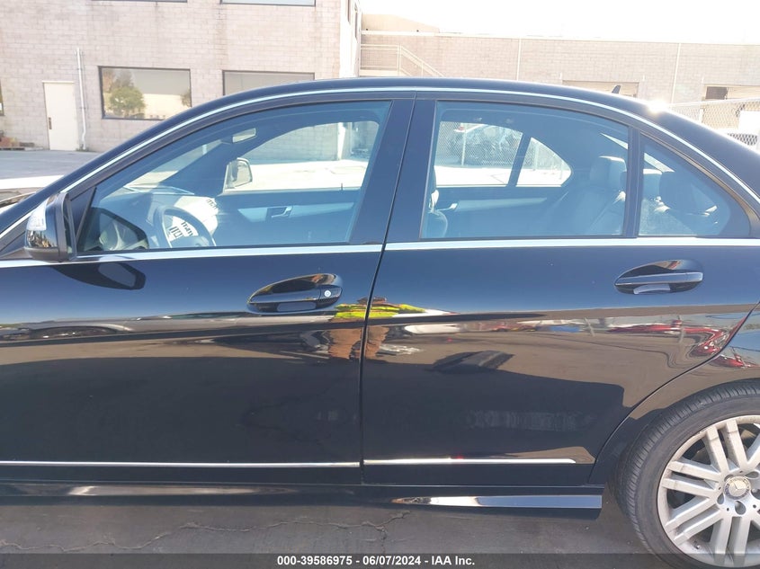 2008 Mercedes-Benz C 300 Luxury/Sport VIN: WDDGF54X38F067501 Lot: 39586975