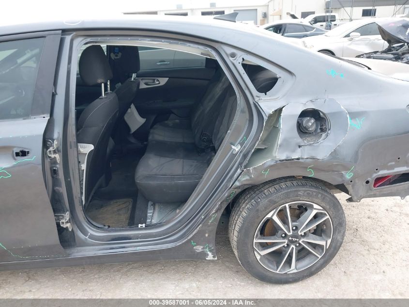 2022 Kia Forte Lxs VIN: 3KPF24AD1NE440689 Lot: 39587001