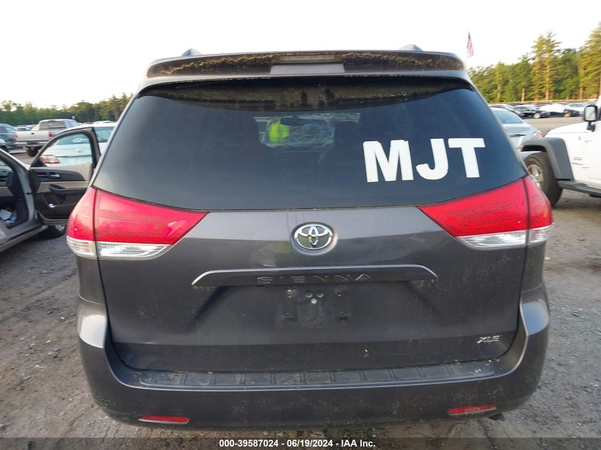 2012 Toyota Sienna Xle V6 8 Passenger VIN: 5TDYK3DC4CS231262 Lot: 39587024