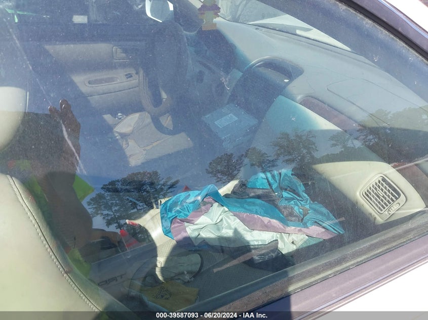 2000 Toyota Camry Solara Sle V6 VIN: 2T1CF28P9YC376528 Lot: 39587093