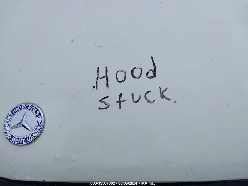 2008 Mercedes-Benz C 300 Luxury 4Matic/Sport 4Matic VIN: WDDGF81X18F130679 Lot: 39587092