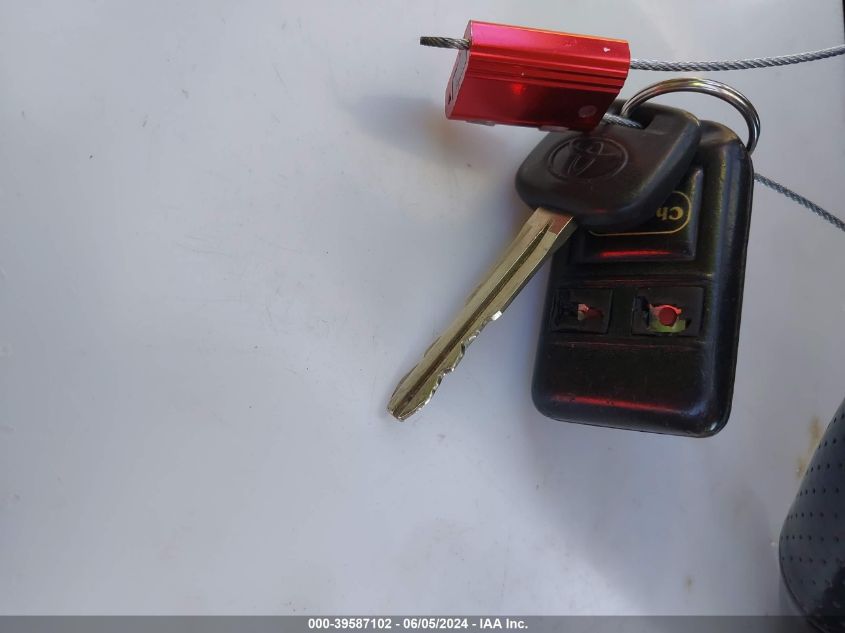 2004 Toyota Rav4 VIN: JTEHD20V740004630 Lot: 39587102