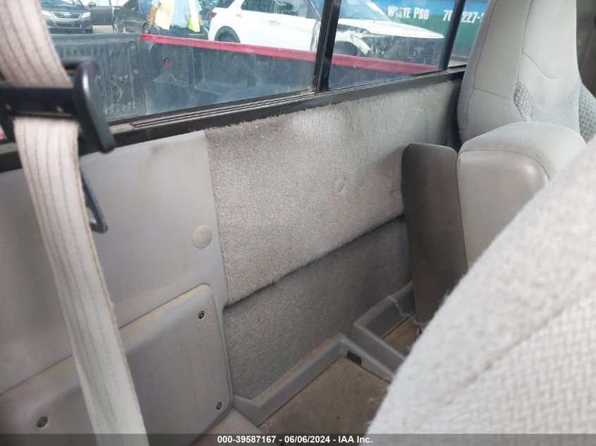 1998 Ford Ranger Splash/Xl/Xlt VIN: 1FTYR10U5WUC38557 Lot: 39587167