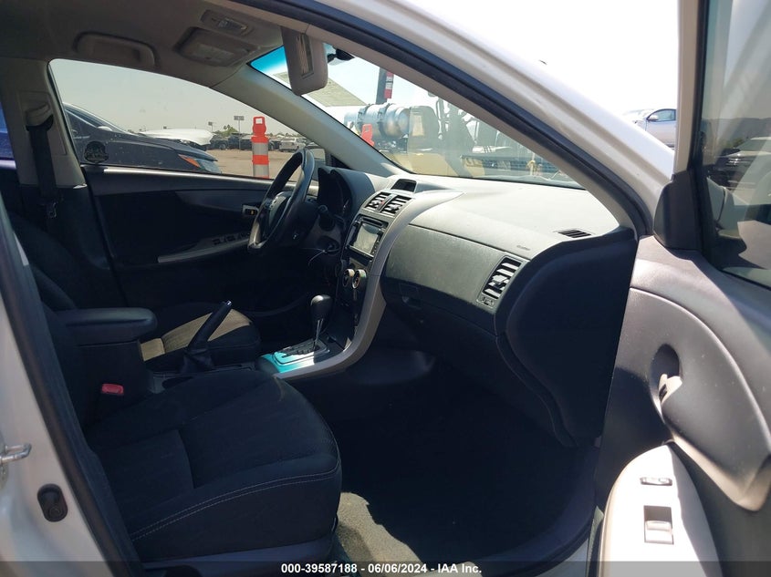 2013 TOYOTA COROLLA S - 5YFBU4EE2DP088019