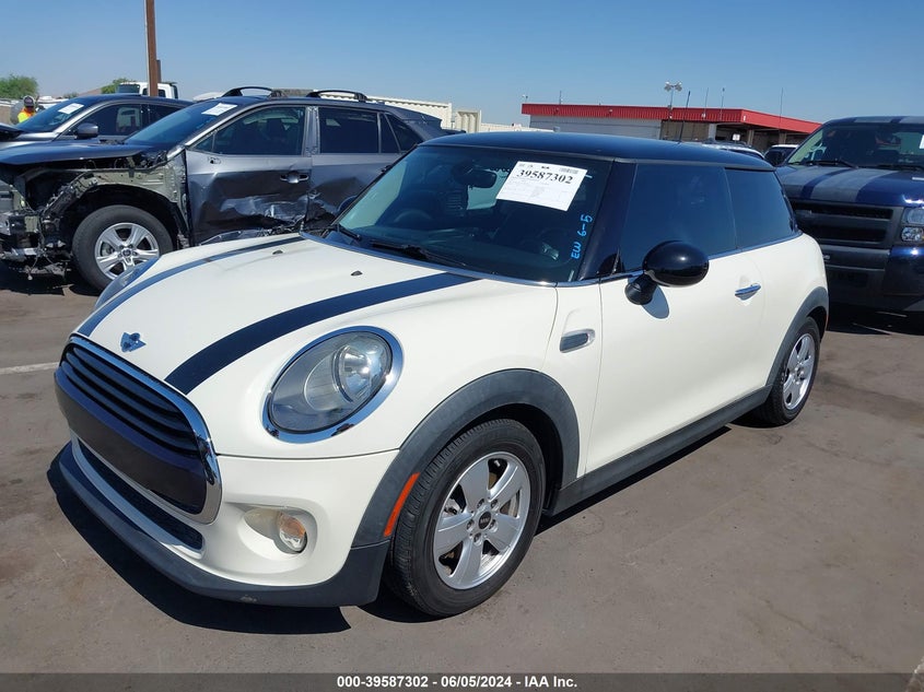 2017 Mini Hardtop Cooper VIN: WMWXP5C57H2D15974 Lot: 39587302
