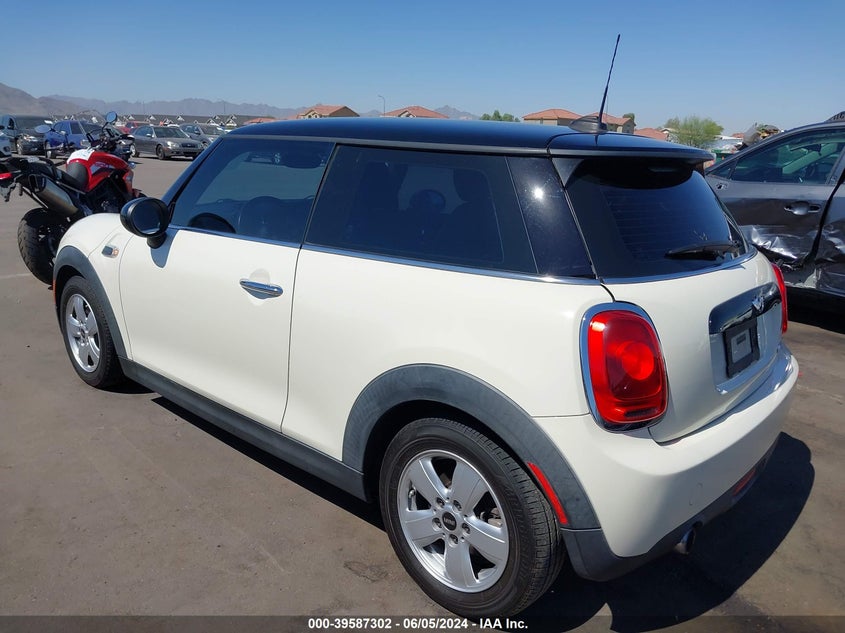 2017 Mini Hardtop Cooper VIN: WMWXP5C57H2D15974 Lot: 39587302