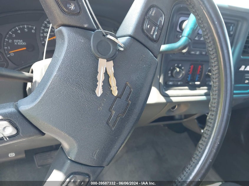 2004 Chevrolet Silverado 1500 Ls VIN: 2GCEC19T941312778 Lot: 39587332