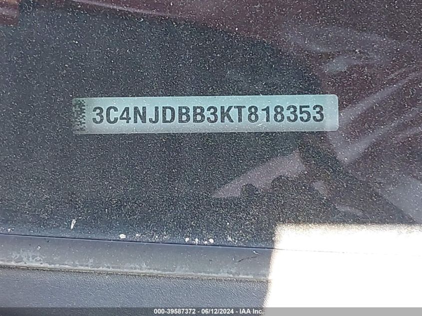 2019 Jeep Compass Latitude 4X4 VIN: 3C4NJDBB3KT818353 Lot: 39587372