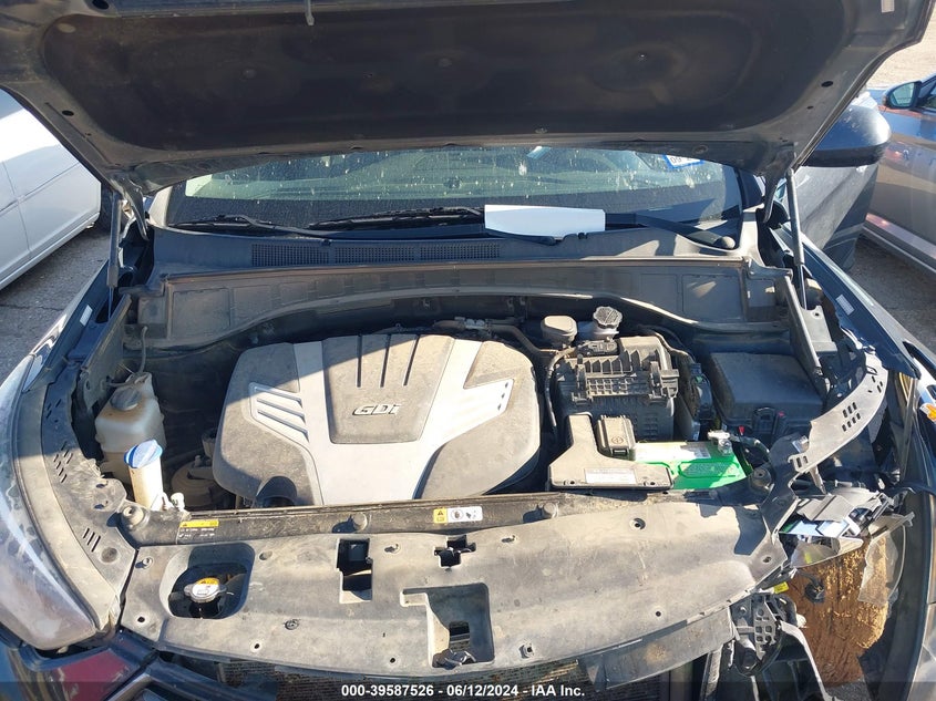 2017 Hyundai Santa Fe Se VIN: KM8SM4HF3HU194360 Lot: 39587526