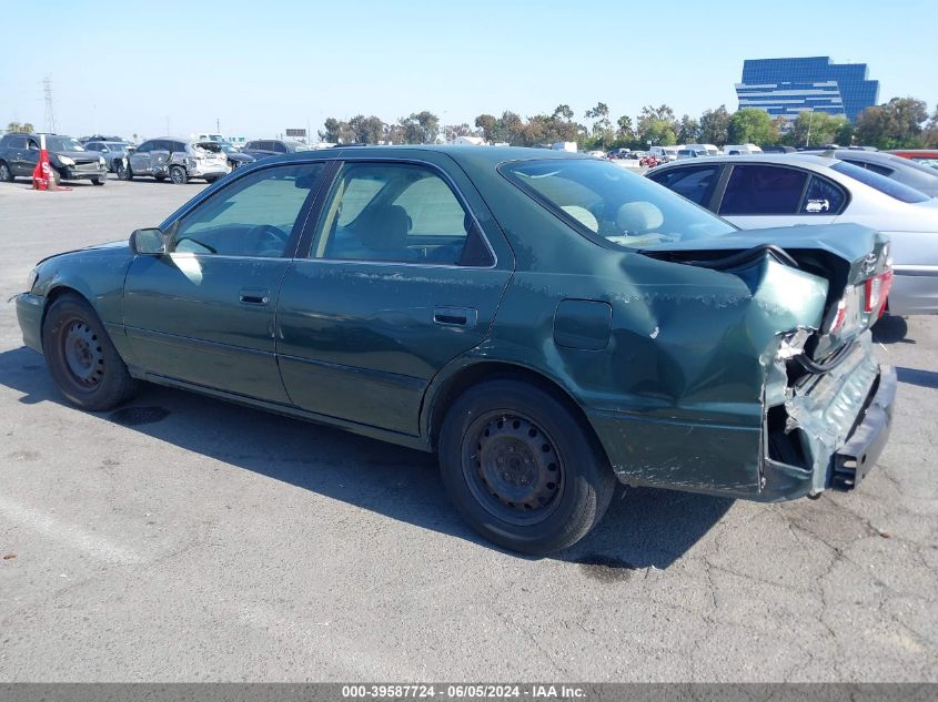 2000 Toyota Camry Le VIN: JT2BG22K0Y0459628 Lot: 39587724