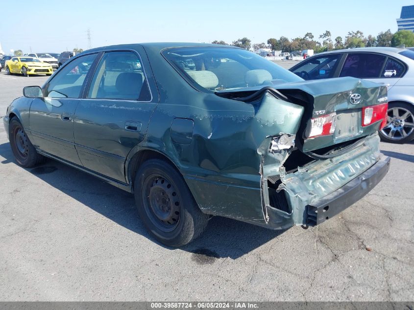 2000 Toyota Camry Le VIN: JT2BG22K0Y0459628 Lot: 39587724