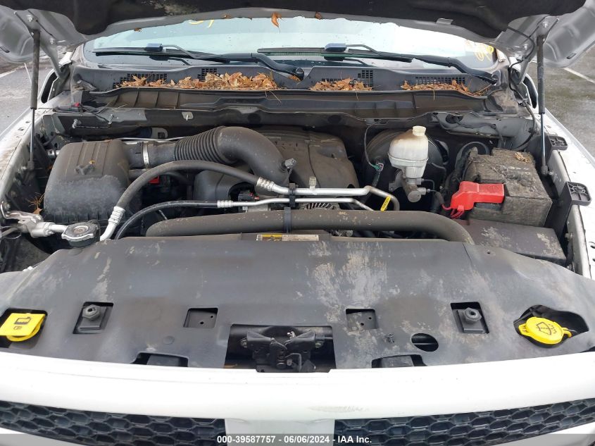 2017 Ram 1500 Express Quad Cab 4X4 6'4 Box VIN: 1C6RR7FT0HS852069 Lot: 39587757