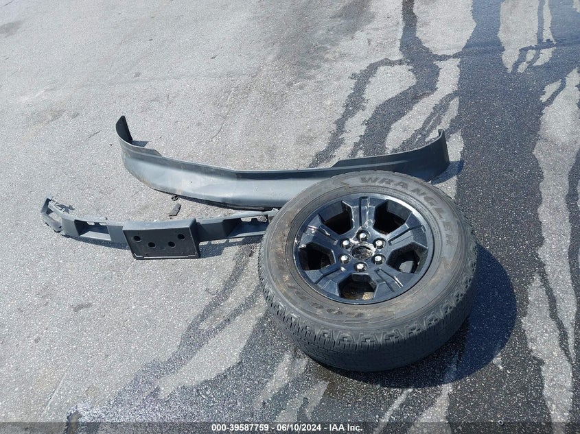 2020 Chevrolet Tahoe 2Wd Ls VIN: 1GNSCAKC2LR174589 Lot: 39587759