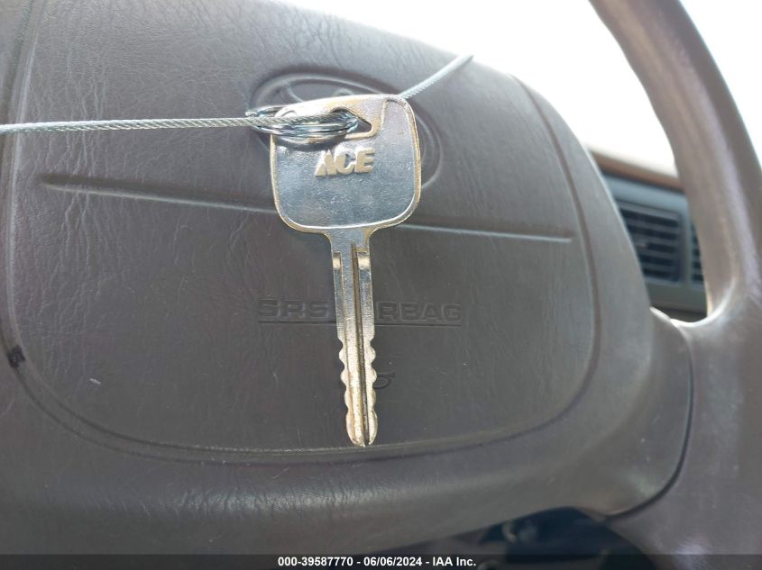 2000 Toyota Tacoma Prerunner V6 VIN: 4TASN92N0YZ630854 Lot: 39587770