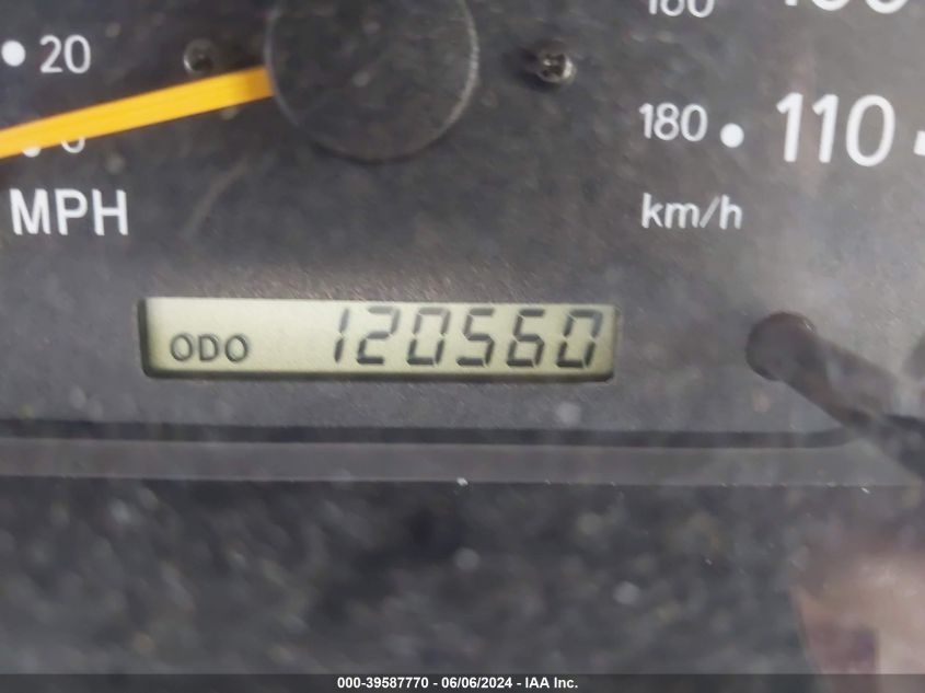 2000 Toyota Tacoma Prerunner V6 VIN: 4TASN92N0YZ630854 Lot: 39587770